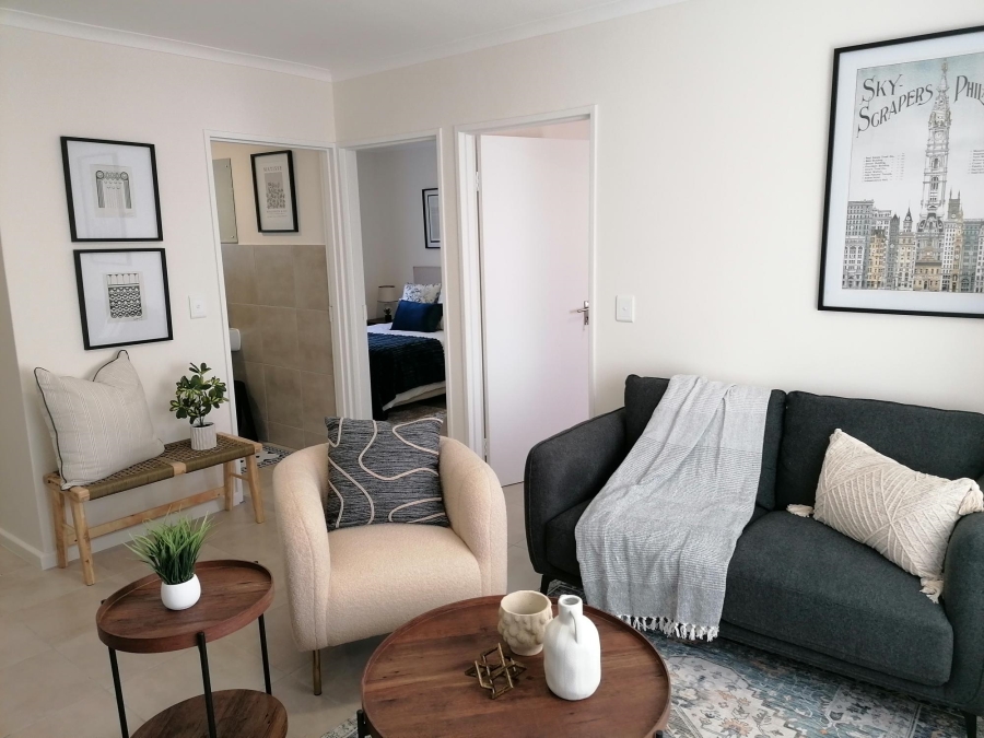 To Let 2 Bedroom Property for Rent in Stellendale Western Cape